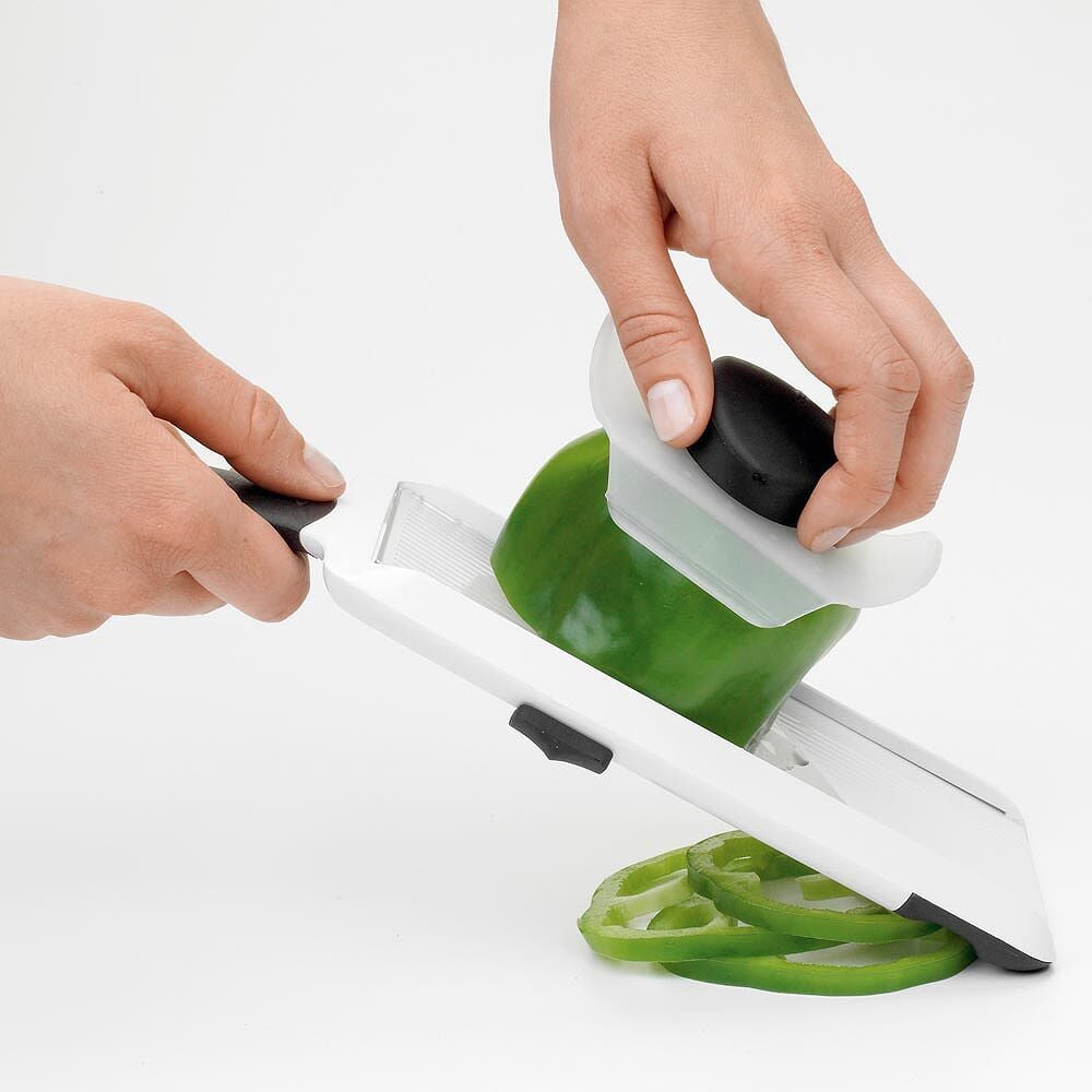 OXO Good Grips Hand-Held Mandoline Slicer A1