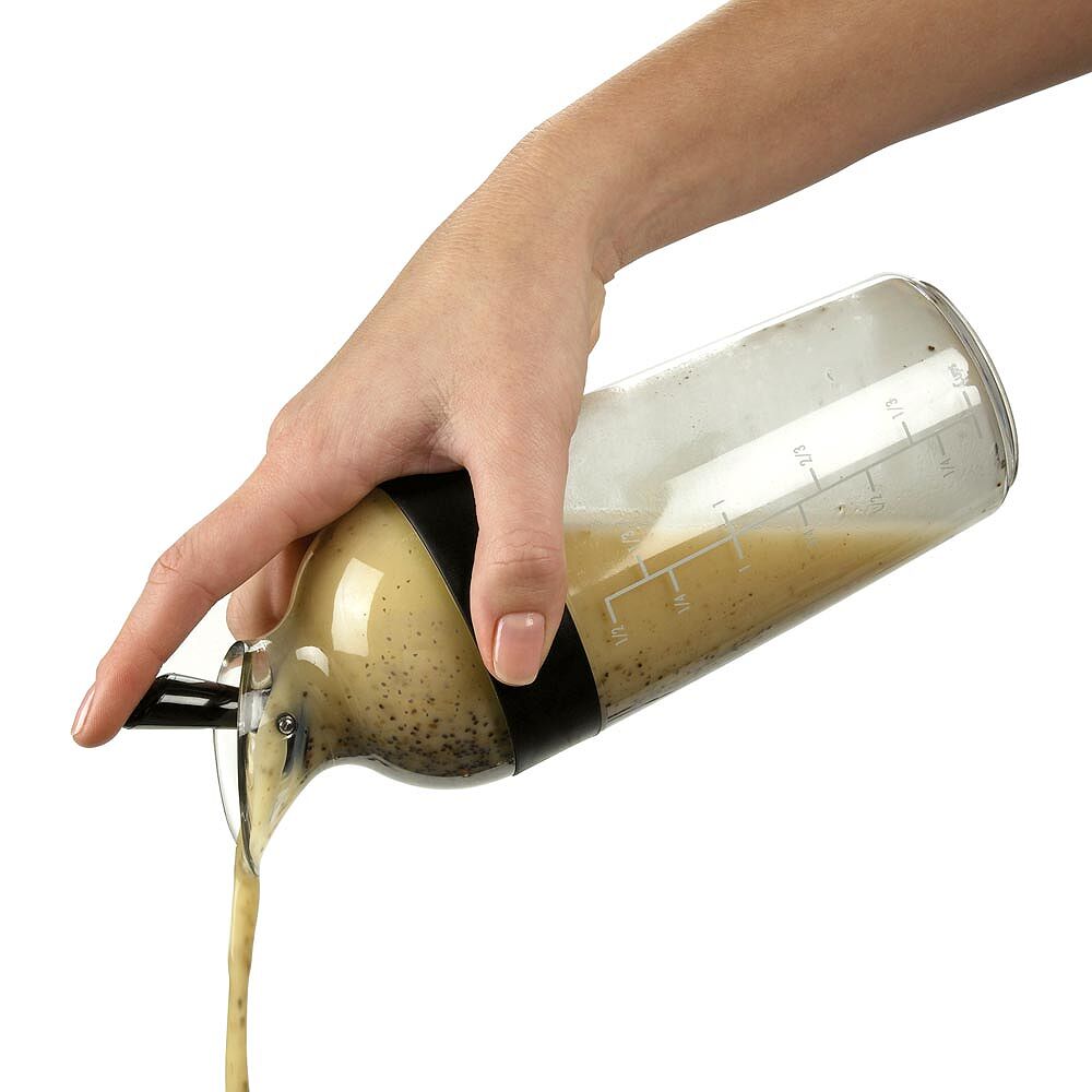 Salad Dressing Shaker B7