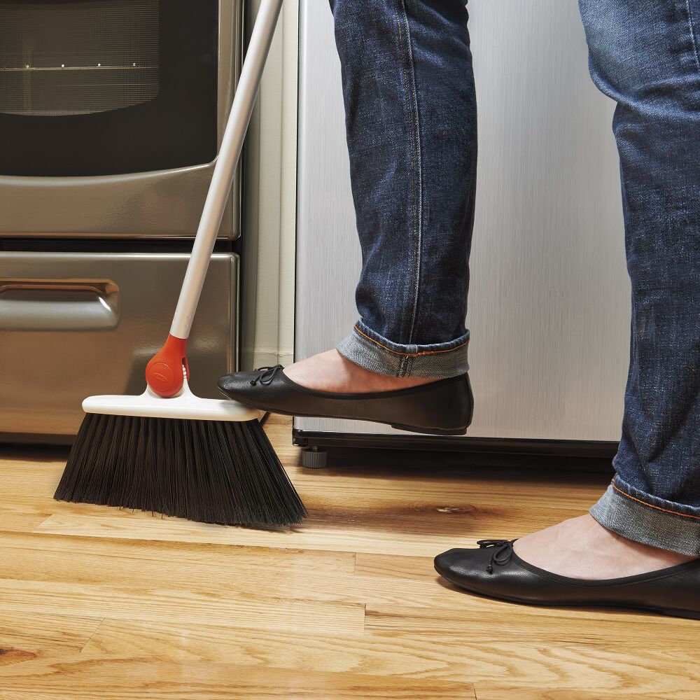 Any-Angle Broom S3
