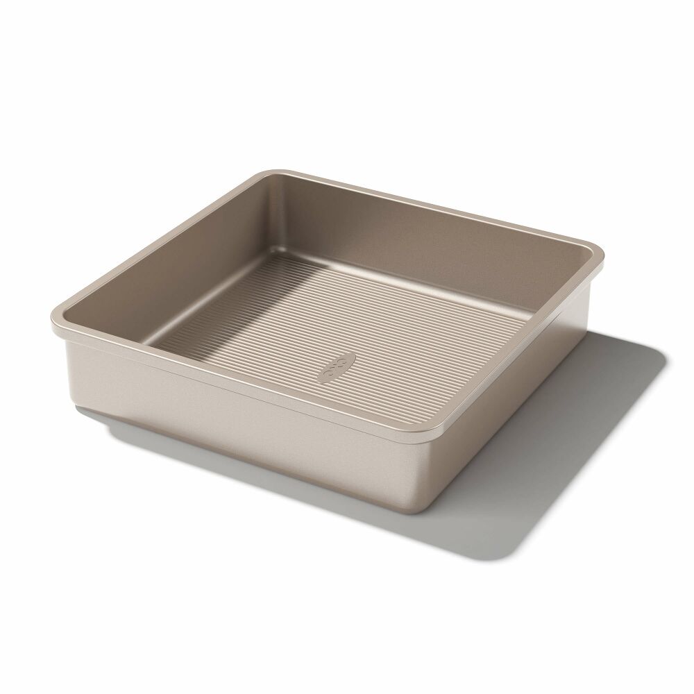 Non-Stick Pro Cake Pan - 9" Square Q4
