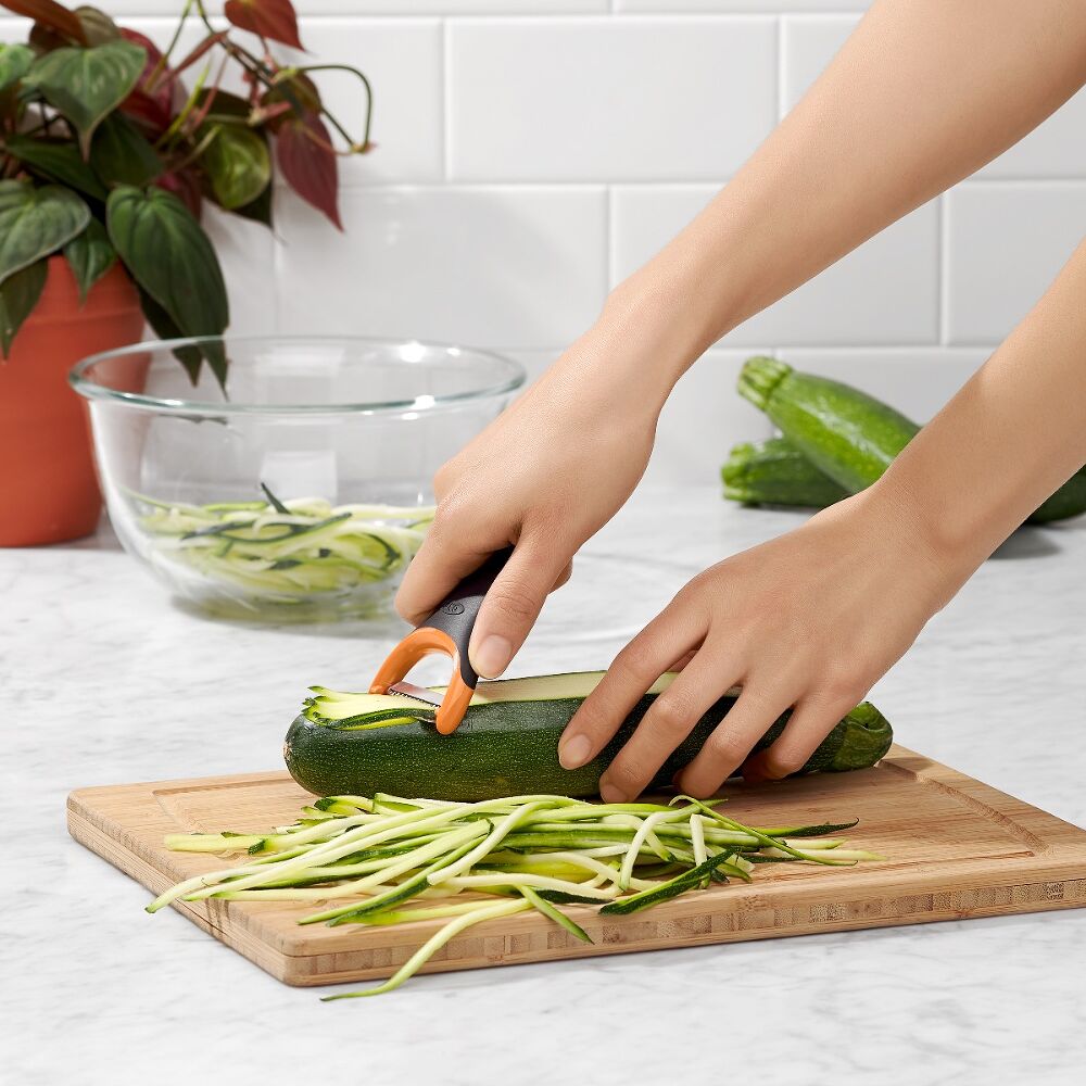 OXO Julienne Prep Y-Peeler P0