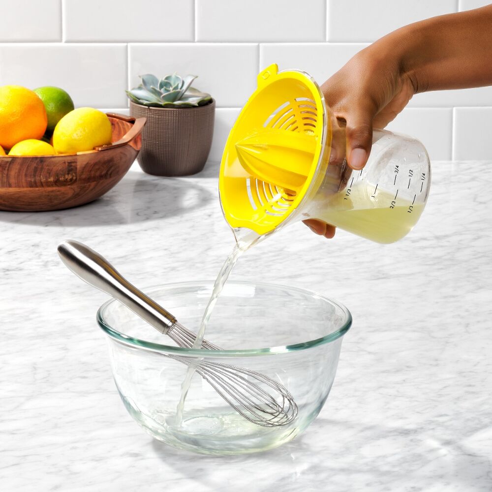 2-in-1 Citrus Juicer D9