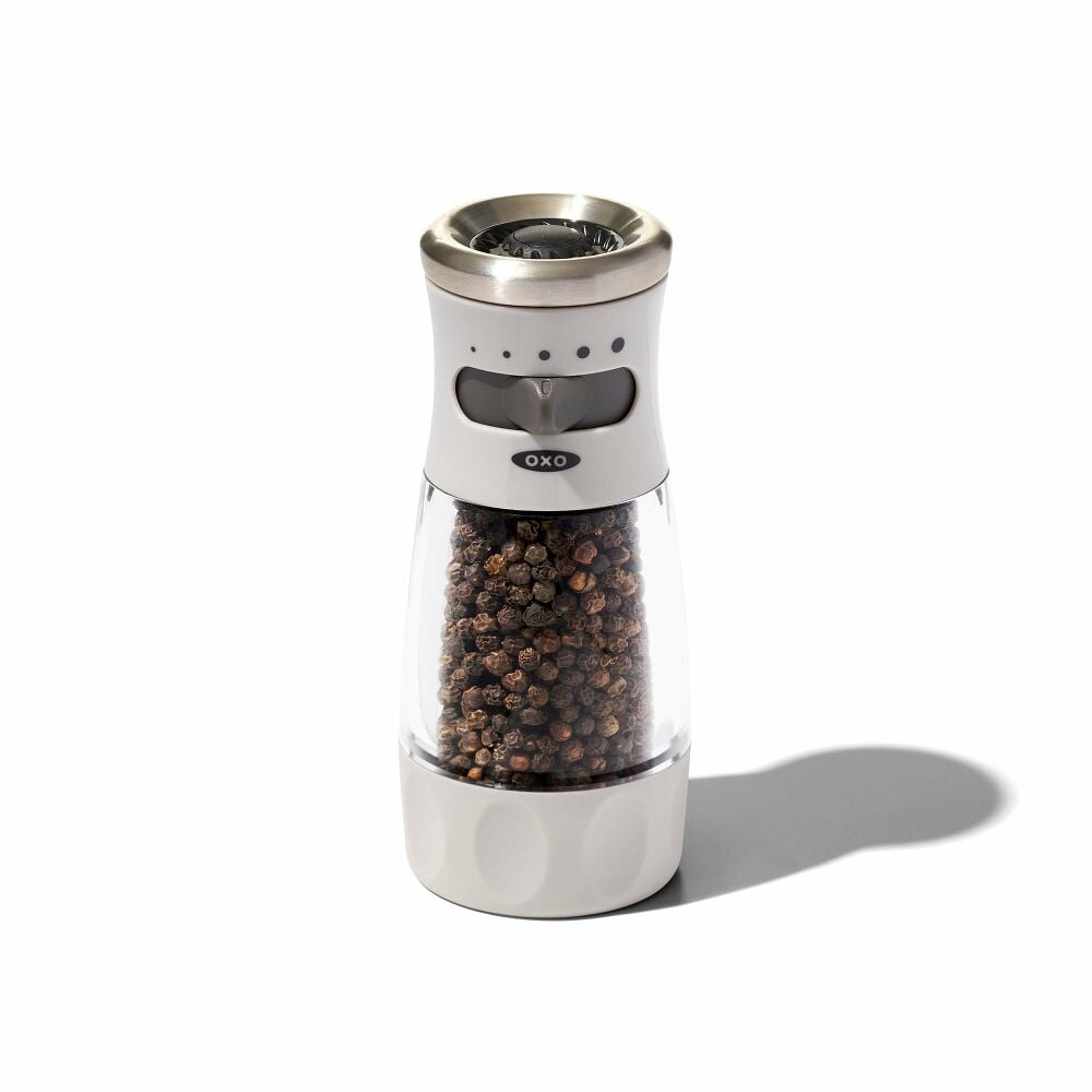 Contoured Mess-Free Pepper Grinder R2