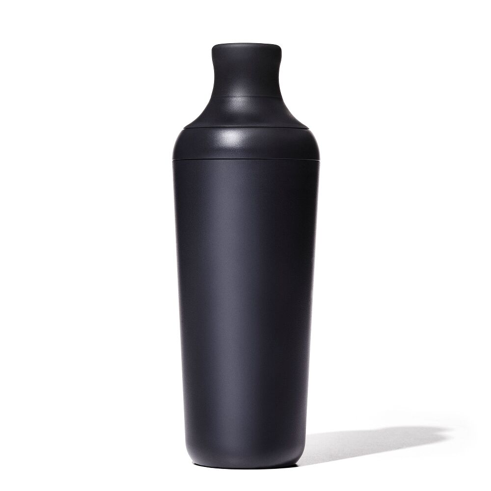 OXO Good Grips Plastic Cocktail Shaker- 20 oz/590 mL capacity B4