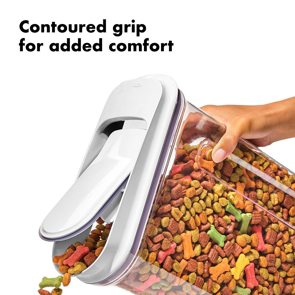 OXO Good Grips Pet Food Dispenser - 4.5 Qt/4.3 L A8