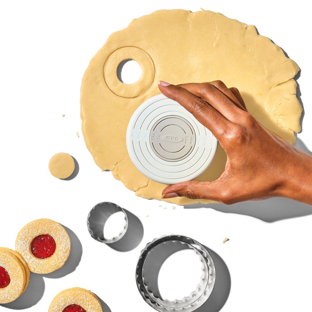 Double-Sided Cookie and Biscuit Cutter A8