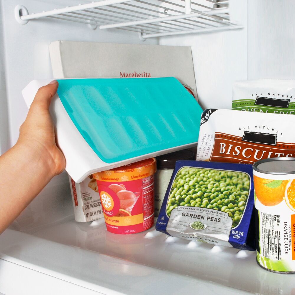 No-Spill Ice Cube Tray - 2 Pack O2
