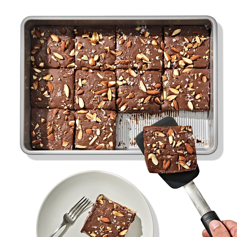 Non-Stick Pro Clear Coated 9 In x 13 In Cake Pan D3