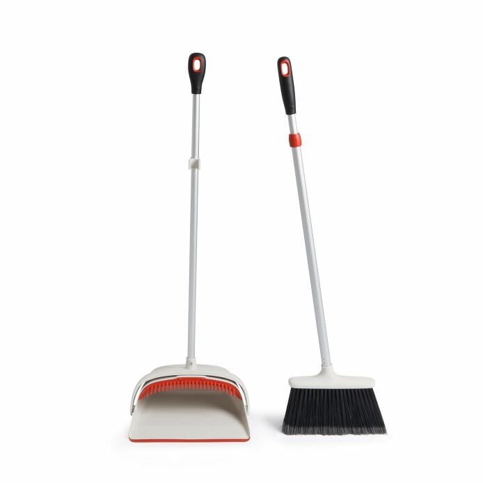 Large Sweep Set with Extendable Broom N1