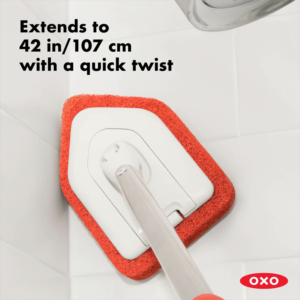 Extendable Tub & Tile Scrubber K0