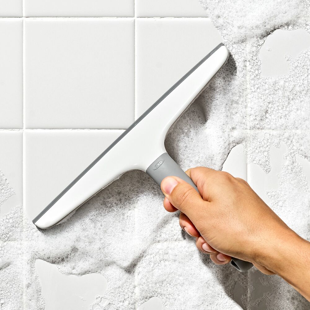 Multi-Use Squeegee with Hook Z6
