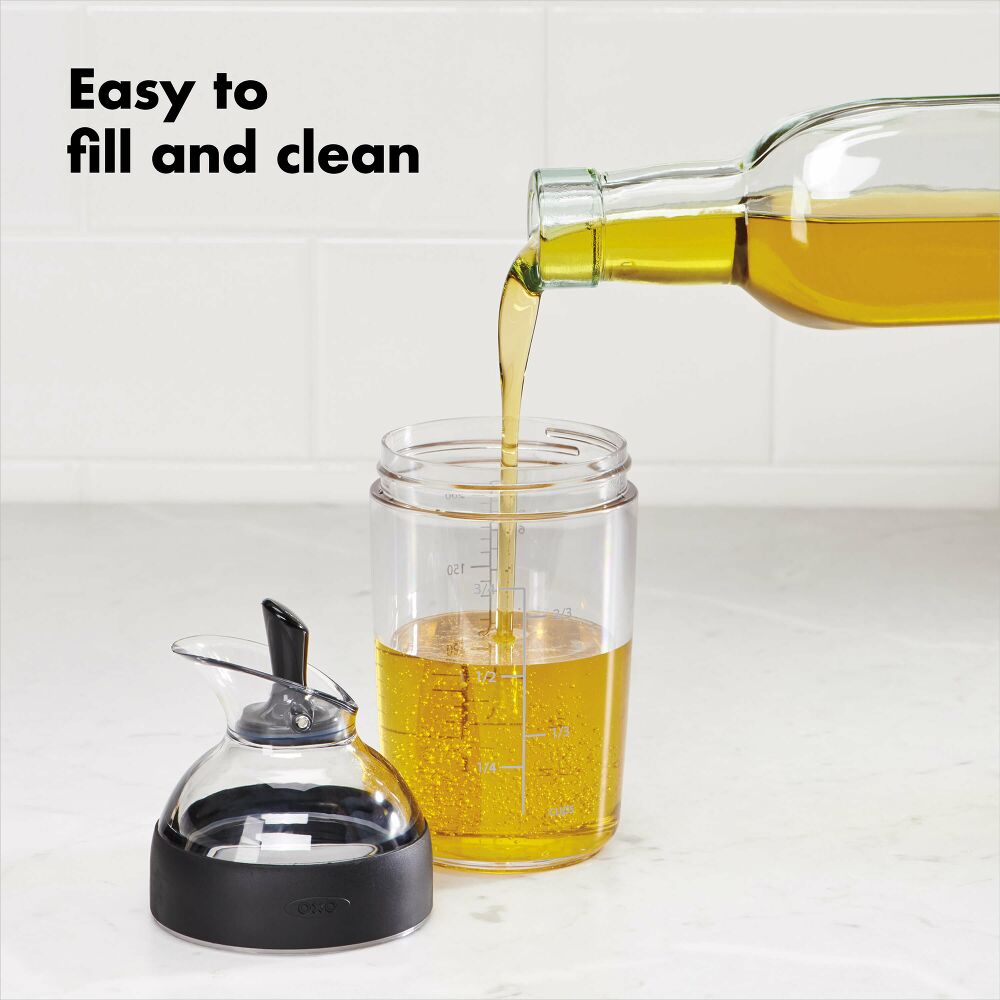 Little Salad Dressing Shaker U9