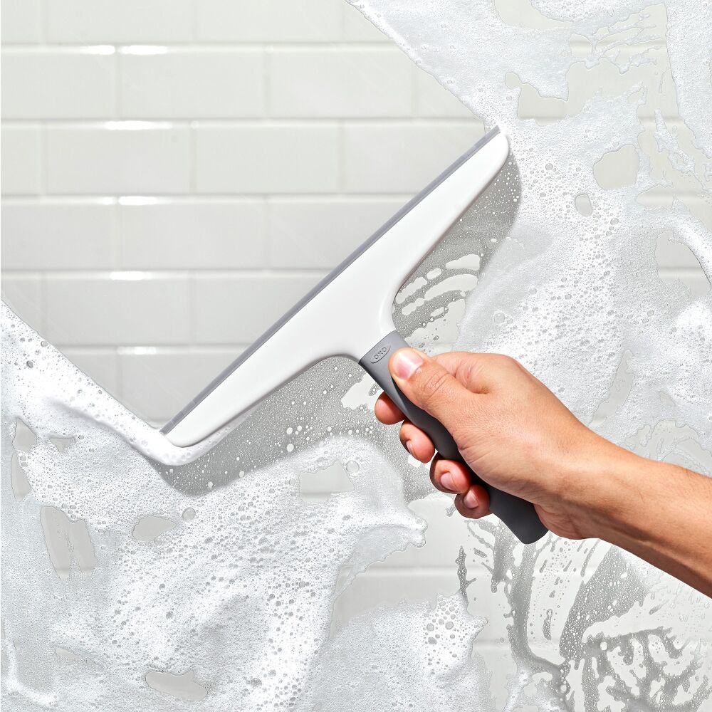 Multi-Use Squeegee with Hook Z6