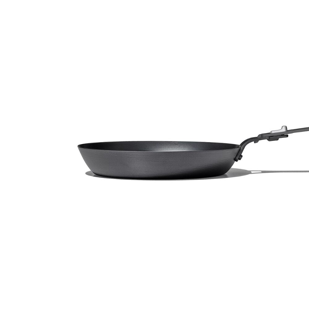 Carbon Steel With Removable Handle 10in Pan G5