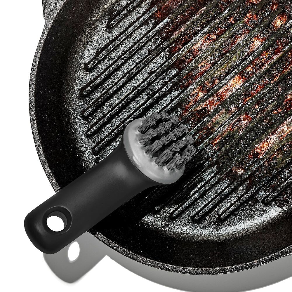 Cast Iron Brush N4