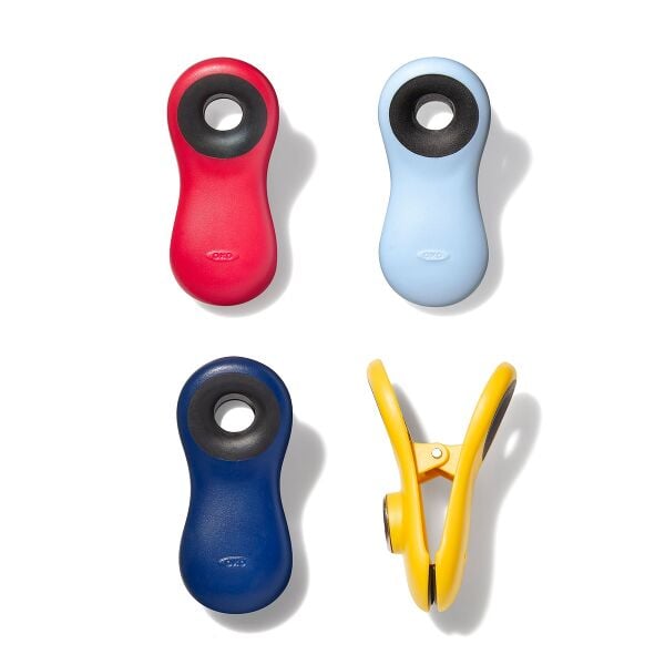 Magnetic All-Purpose Clips - 4-Pack - assorted colors D8