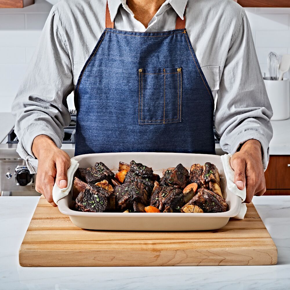 2 Qt Square Stoneware Baking Dish N7