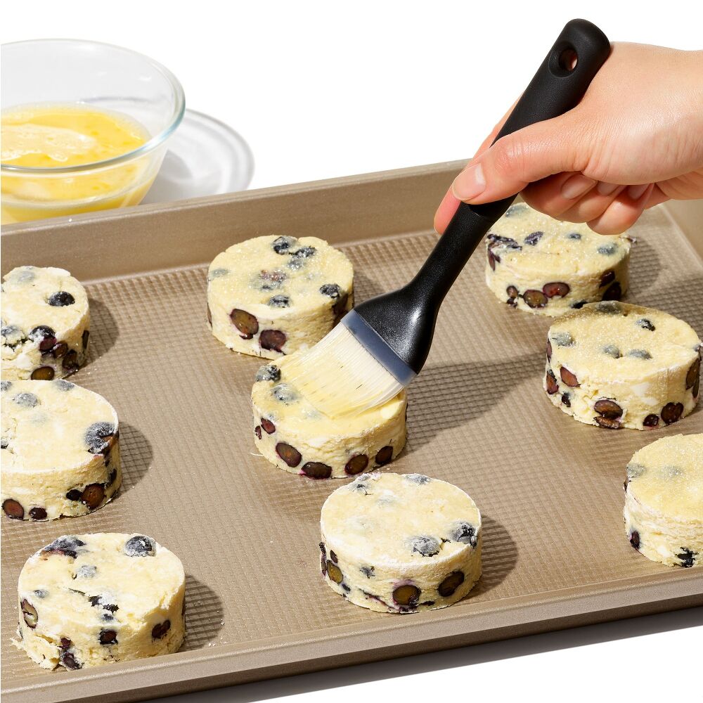 OXO Good Grips Silicone Pastry Brush U7