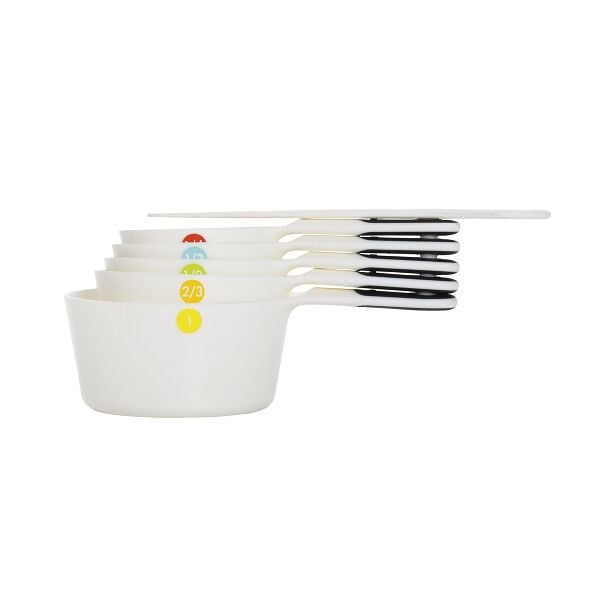 6 Piece Plastic Measuring Cups O0