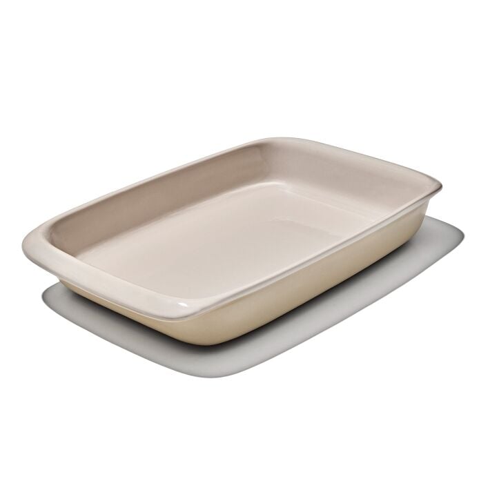 3 Qt Rectangular Stoneware Baking Dish F8