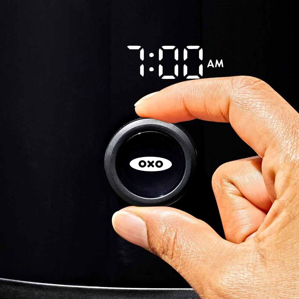 9 Cup Coffee Maker - Matte Black D7