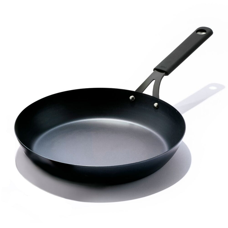 OXO Carbon Steel Obsidian Series 12-Inch Frypan with Silicone Sleeve L4