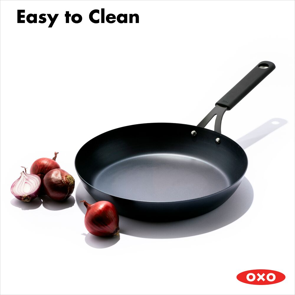 OXO Carbon Steel Obsidian Series 12-Inch Frypan with Silicone Sleeve L4