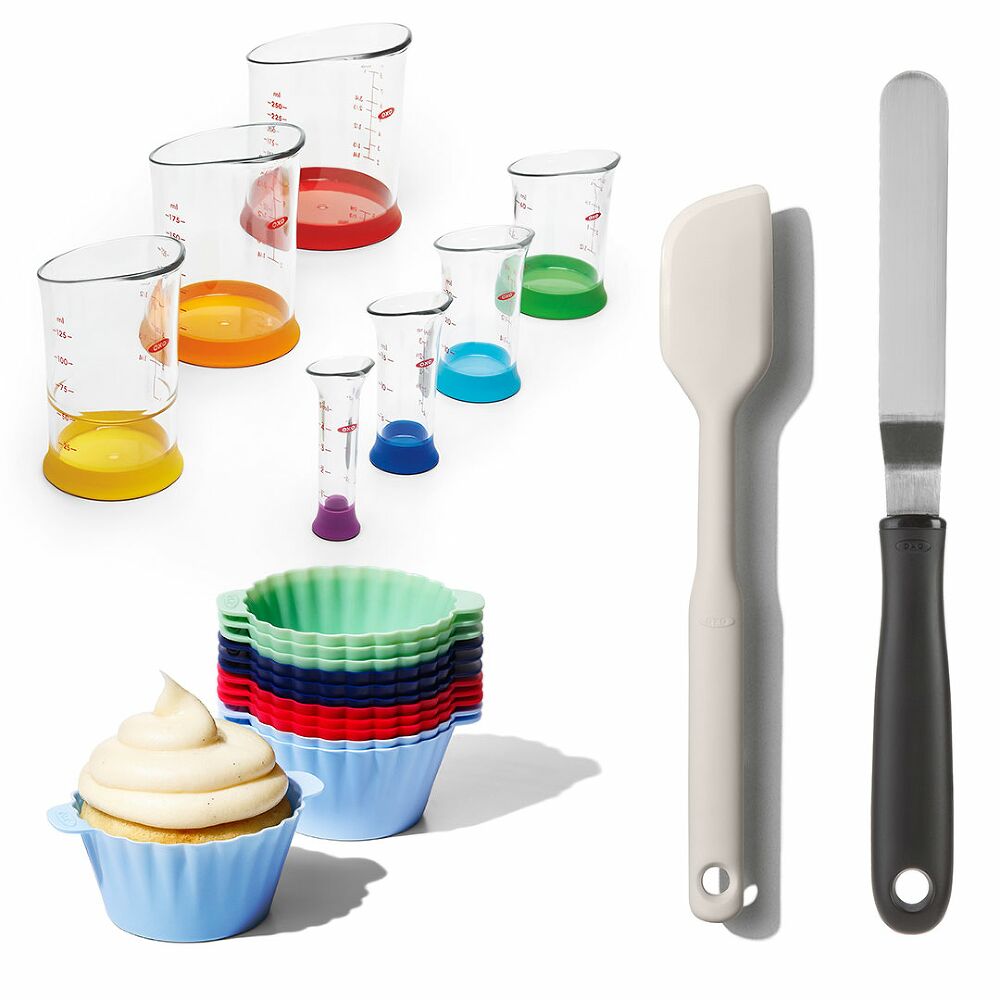Kid-Friendly Cupcake Baking Bundle E9