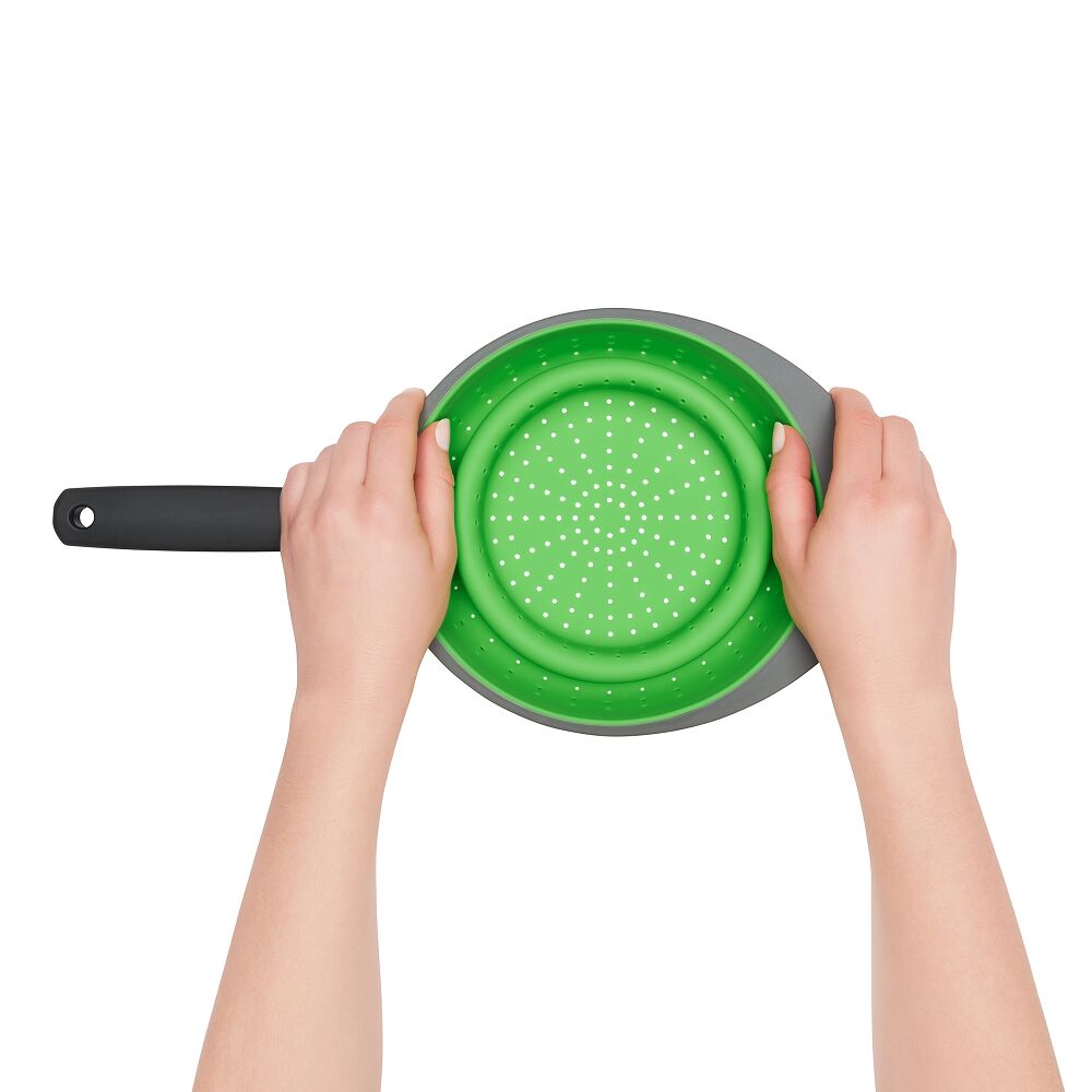 Silicone Collapsible Strainer (2.0 Qt) M9