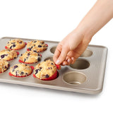 Silicone Baking Cups (12 Pack) B4