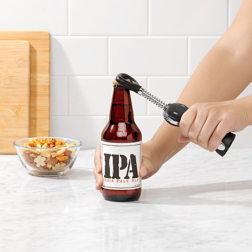 OXO Good Grips Winged Corkscrew with Bottle Opener Q1