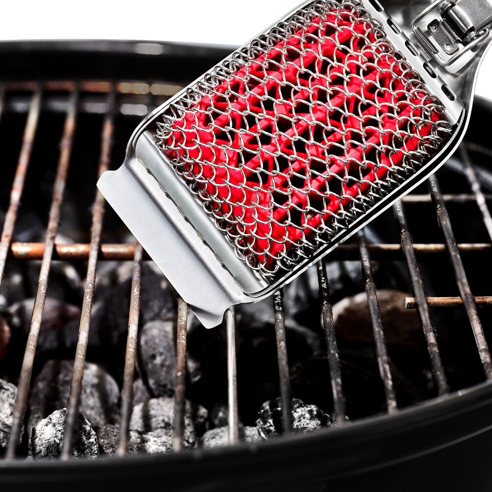 Coiled Grill Brush With Replaceable Head D3
