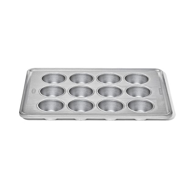 Nonstick Pro Clear Coated 12 Cup Muffin Pan M7