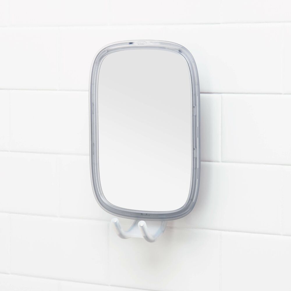 StrongHold™ Suction Fogless Mirror K4