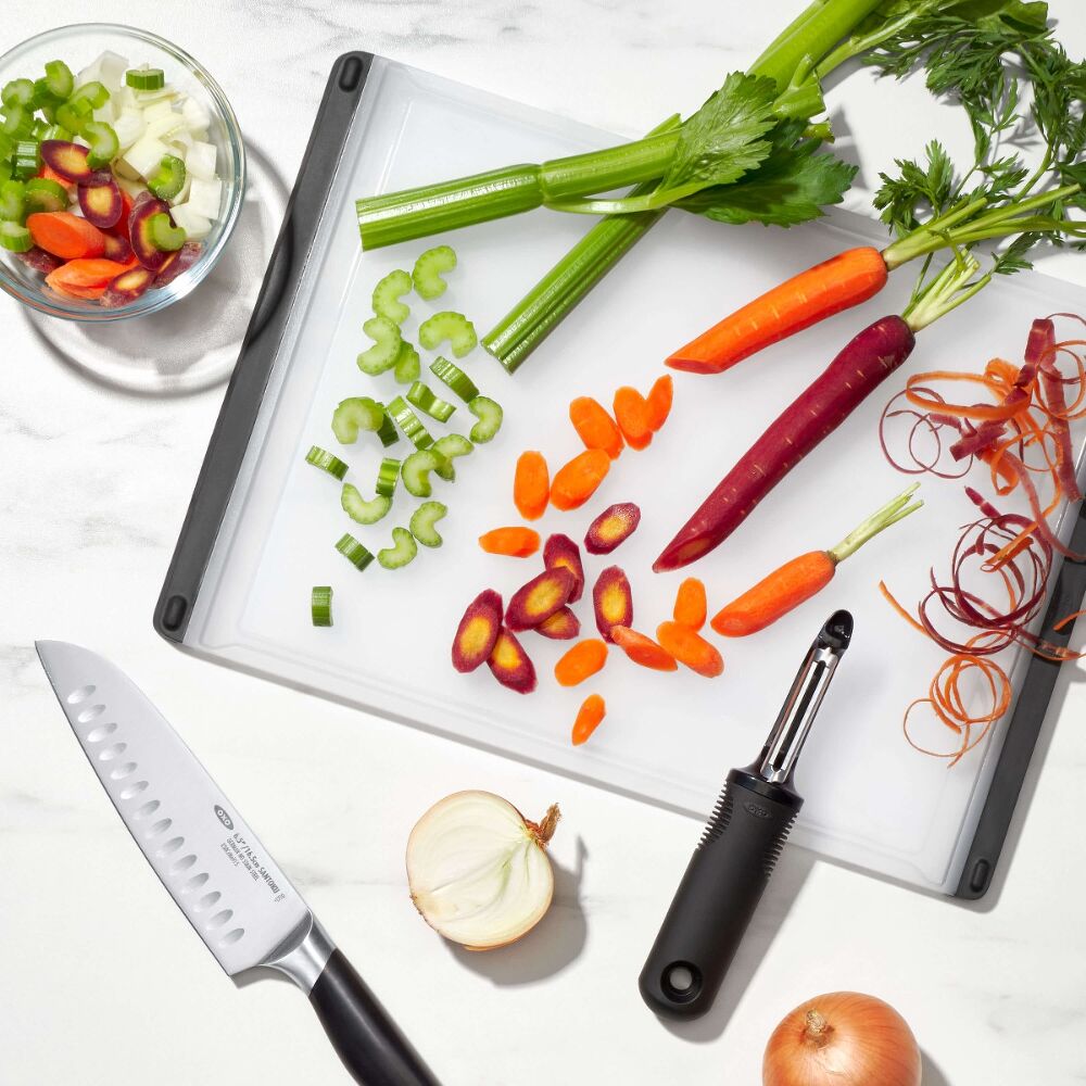 Everyday Cutting Board L8