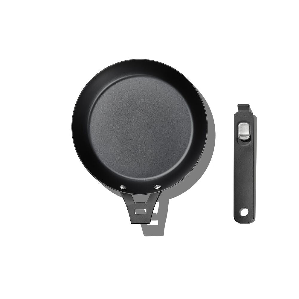 Carbon Steel With Removable Handle 8in Pan A3