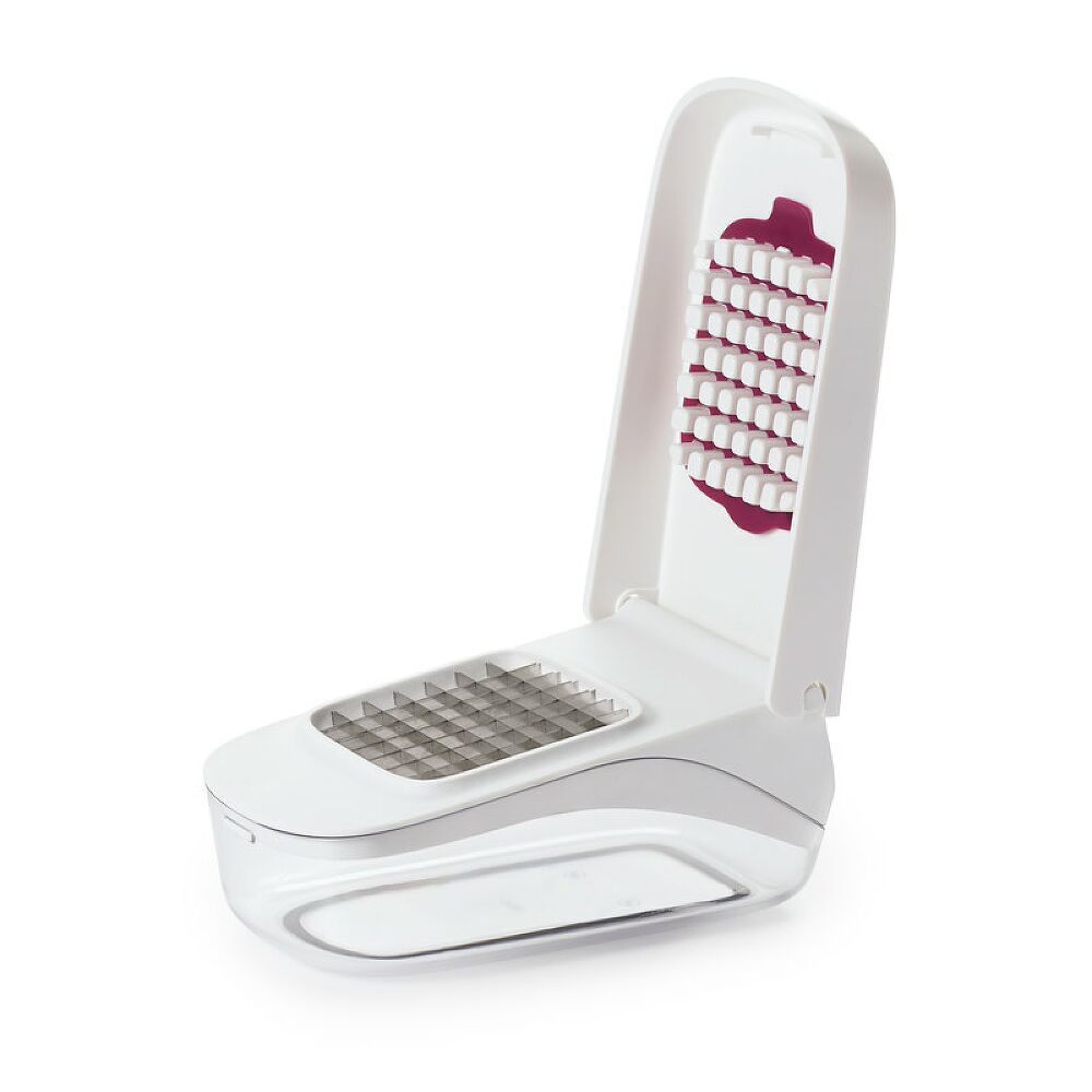 Vegetable Chopper with Easy-Pour Opening T1