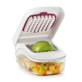 Vegetable Chopper with Easy-Pour Opening T1