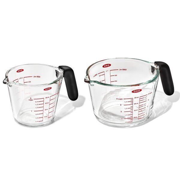 2-Cup and 4-Cup Glass Measuring Cup Set R8