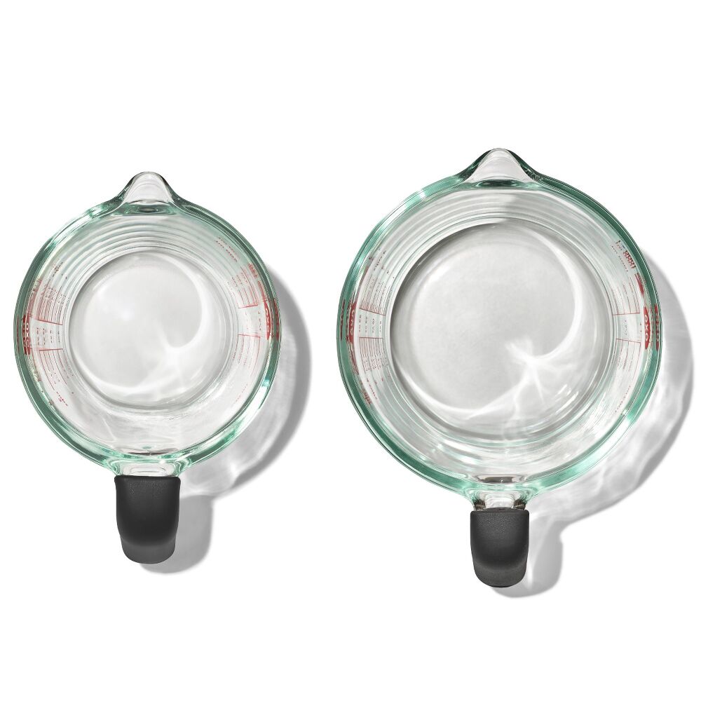 2-Cup and 4-Cup Glass Measuring Cup Set R8