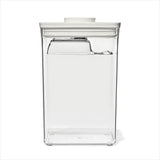 OXO Pet POP Container with Scoop — Big Square Medium — 4.4 Qt/4.2 L T7