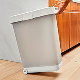OXO Pet Airtight Food Container with Scoop — Extra Large Y5