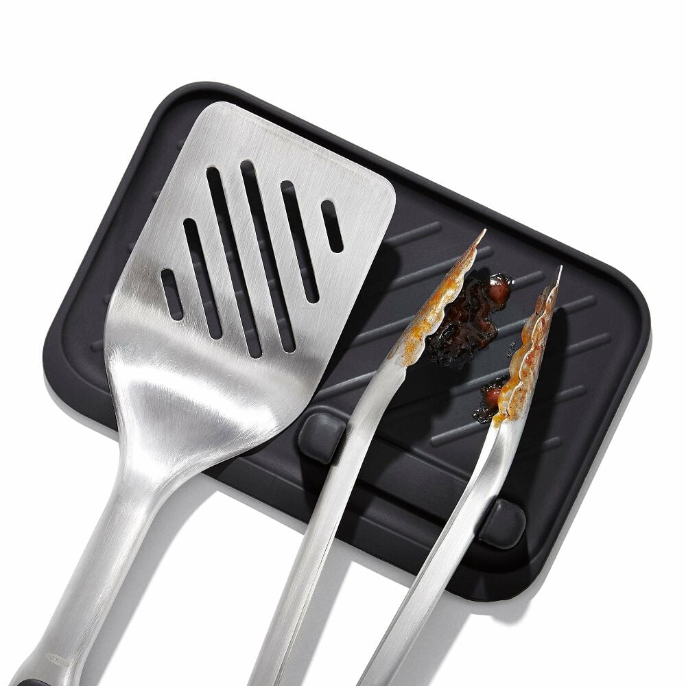 OXO Good Grips Grilling Turner and Tongs Set C9